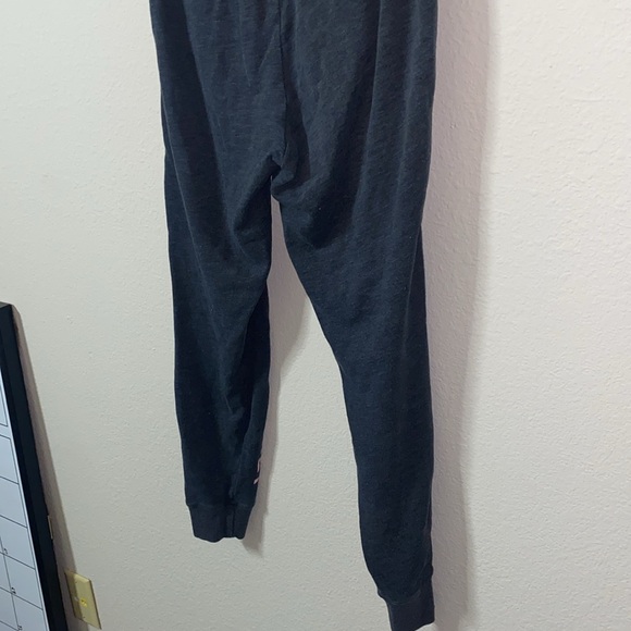 🐚Victoria's Secret Grey Joggers with Pink Logo up the left leg! - Picture 9 of 12